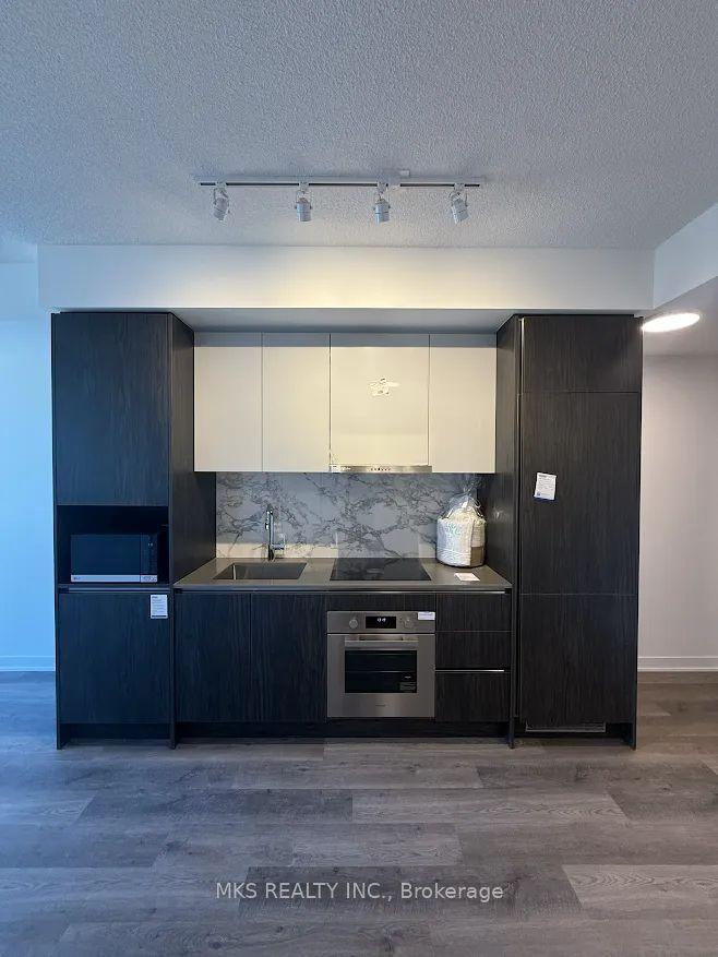 180 Front Street E 2905 #2905, Toronto — Condo for lease, photo 1