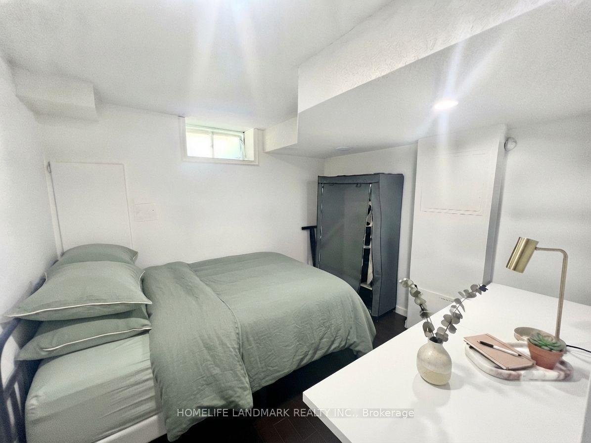 8 Baffin Court Unit B1 #Unit B1, Richmond Hill — Townhouse for lease, photo 1