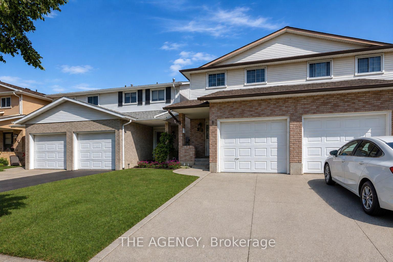 38 Athenia Drive, Hamilton — Semi-Detached for sale, photo 1