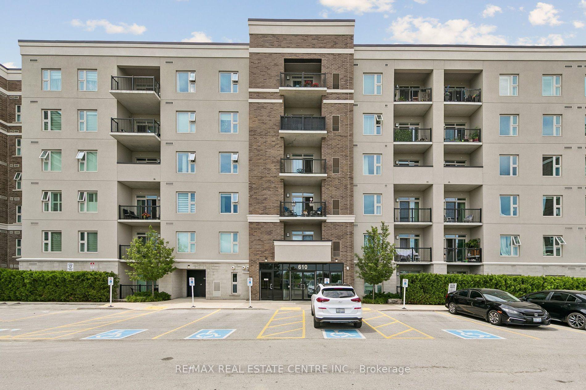 610 Farmstead Drive 102 #102 — photo 1