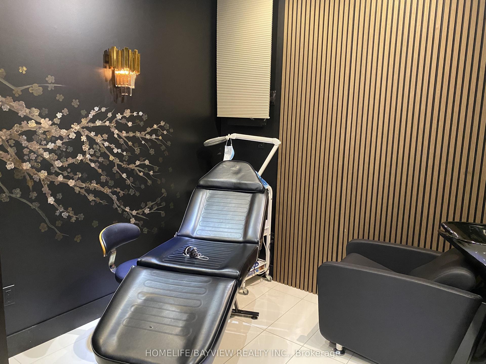 7181 Yonge Street NE Unit 49 #Unit 49, Markham — Commercial for sale, photo 1