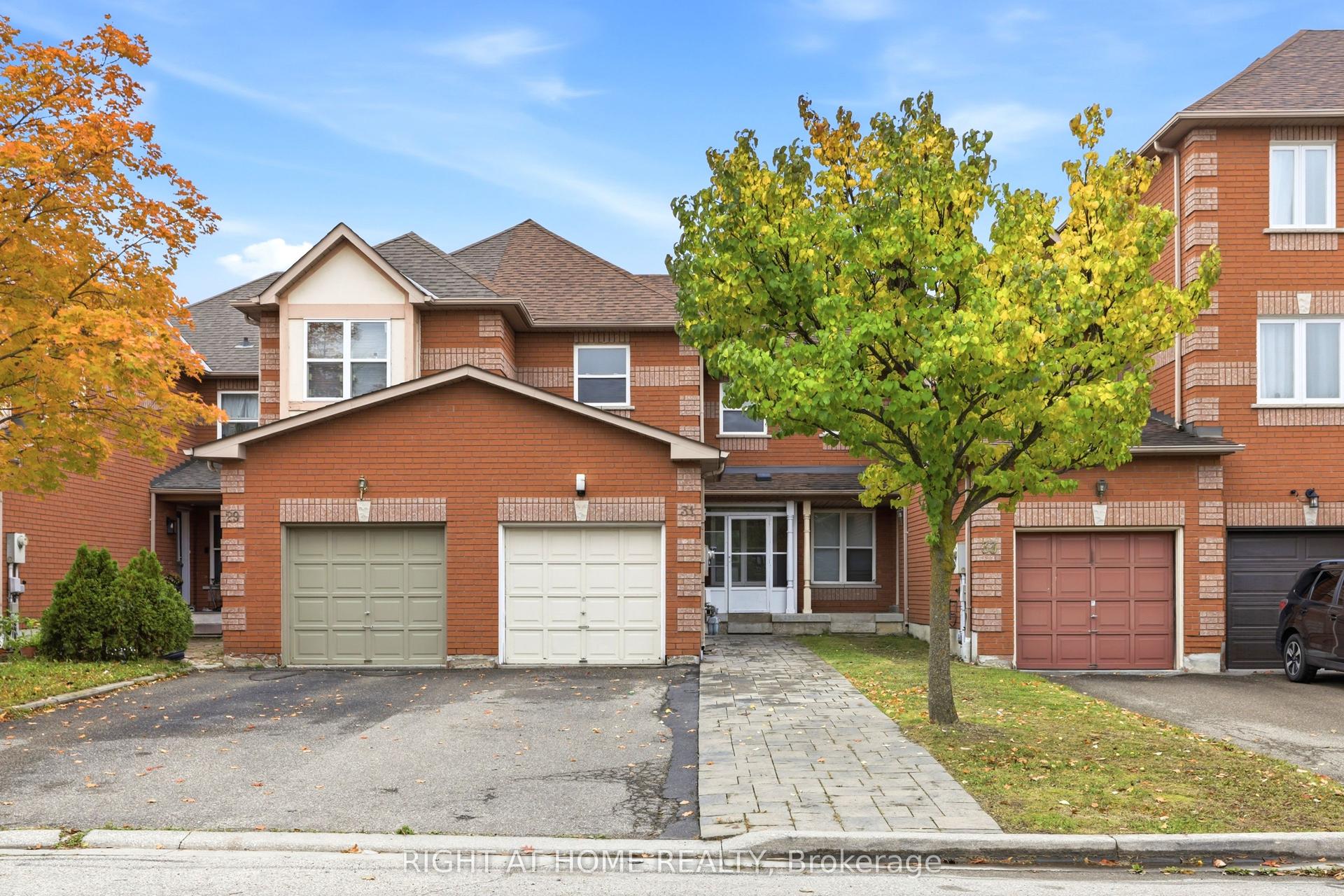 31 Islay Crescent, Vaughan — Townhouse for sale, photo 1
