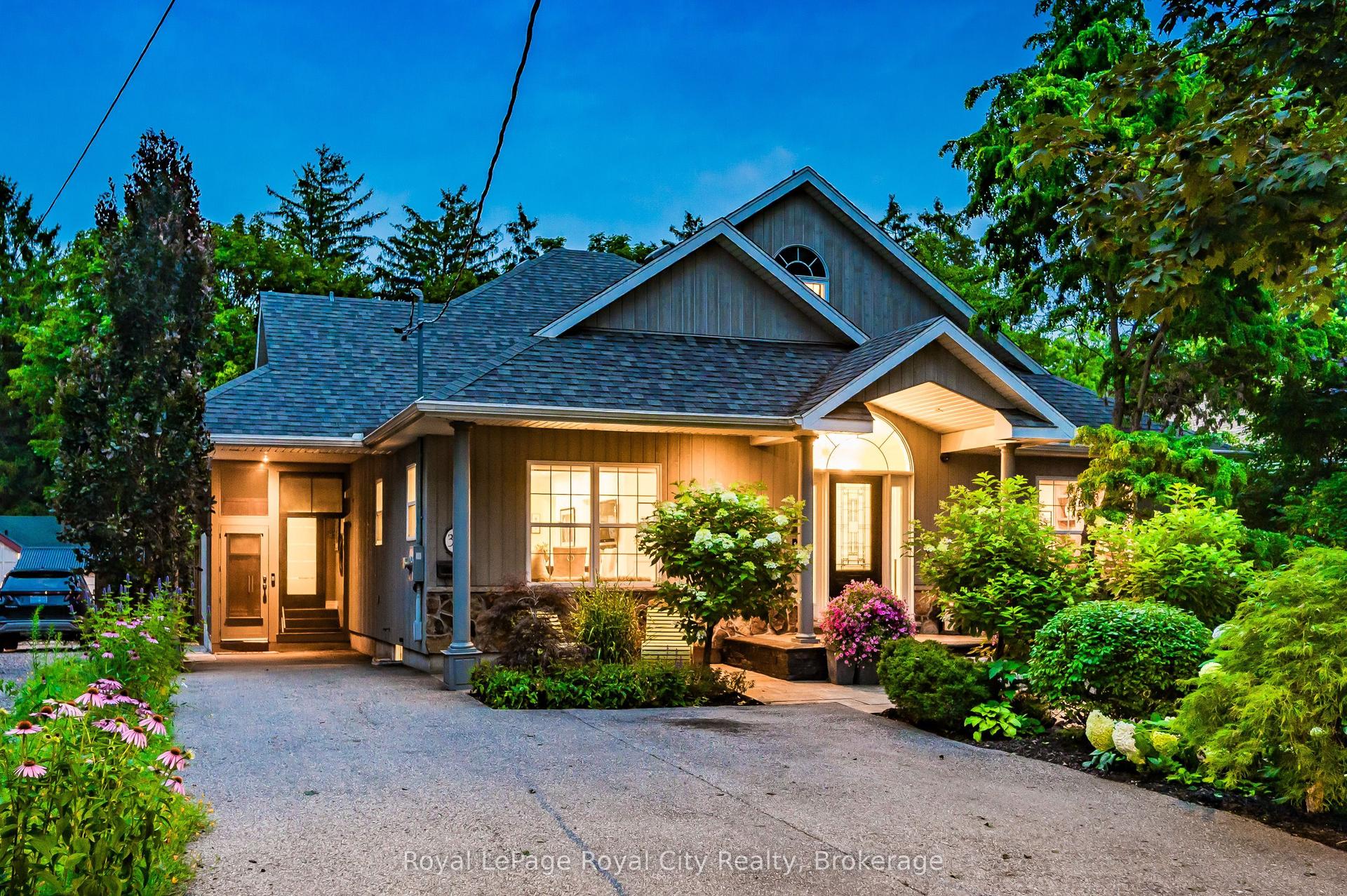 33 Edgehill Drive, Guelph — Detached for sale, photo 1
