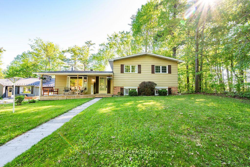 7 Simmons Drive — photo 1