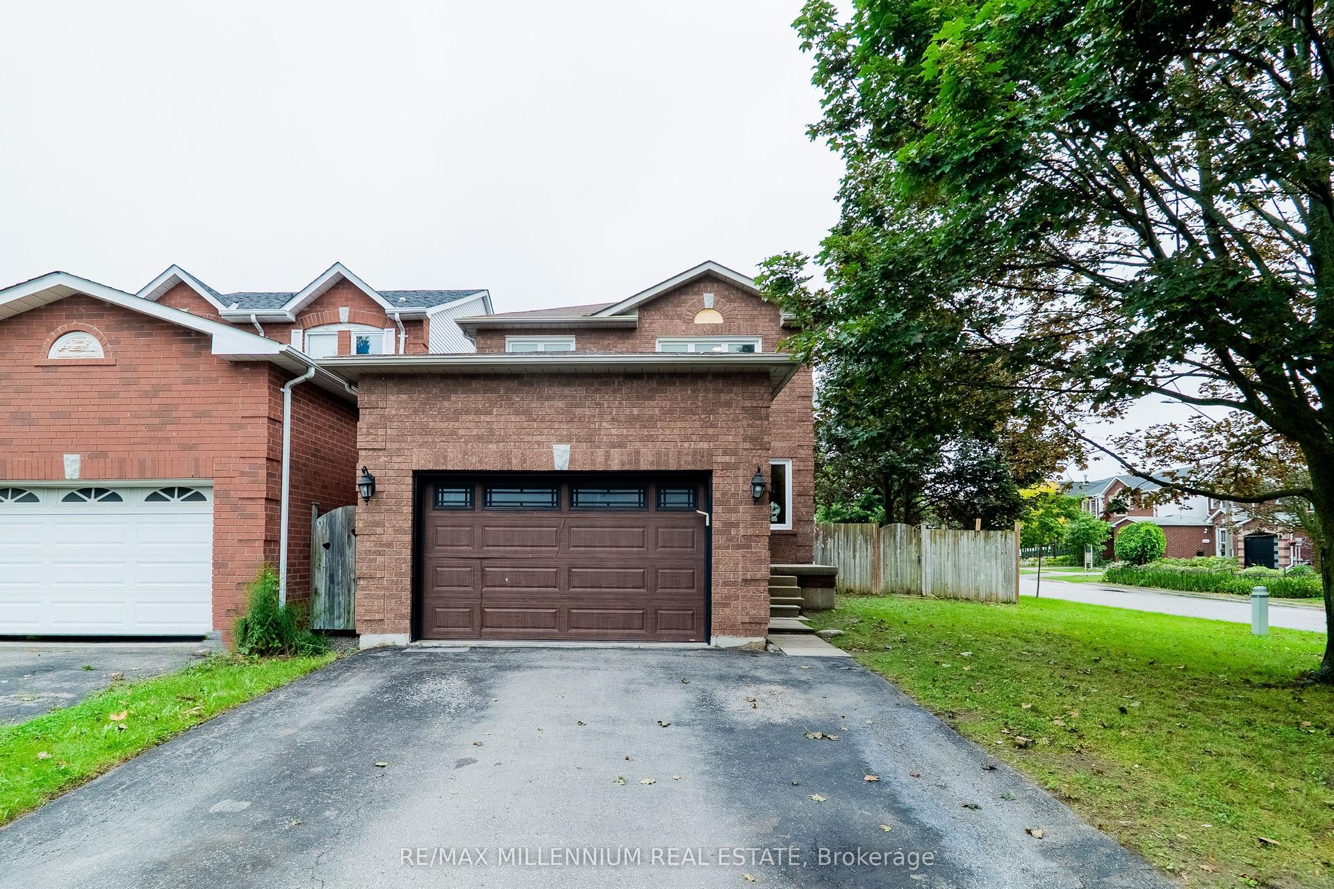 70 Fry Crescent, Clarington — Detached for sale, photo 1