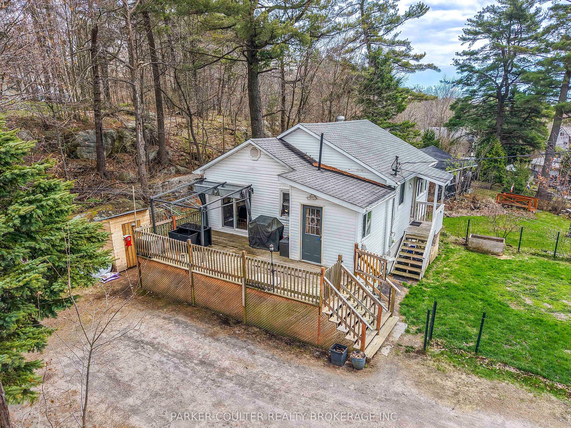 3 Victoria Avenue — photo 1