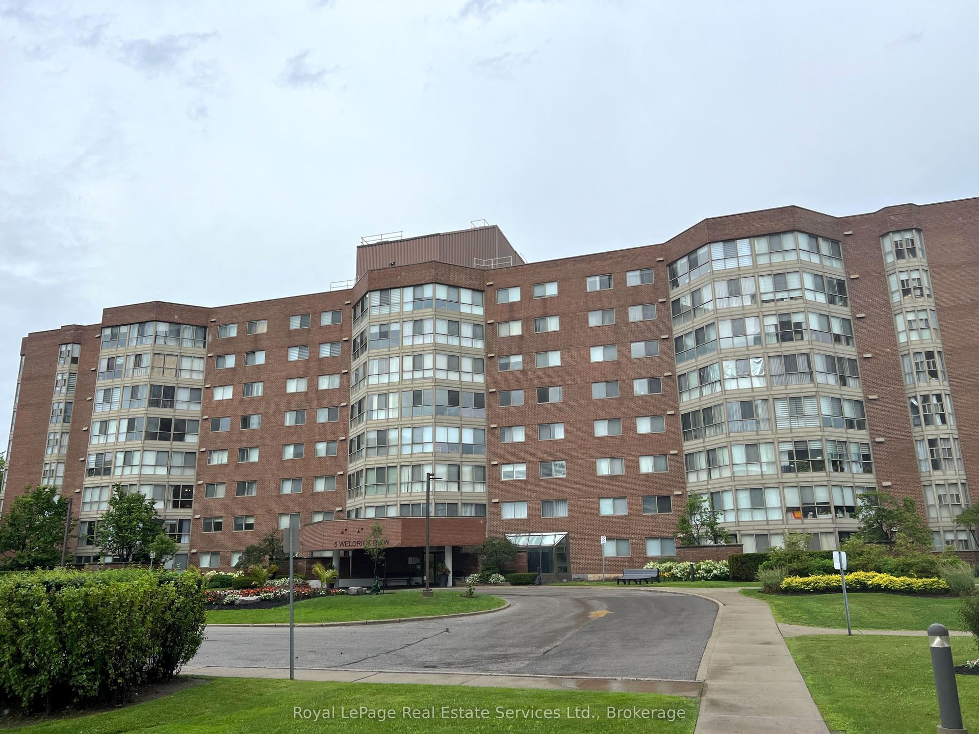 5 Weldrick Road W 611 #611, Richmond Hill — Condo for sale, photo 1