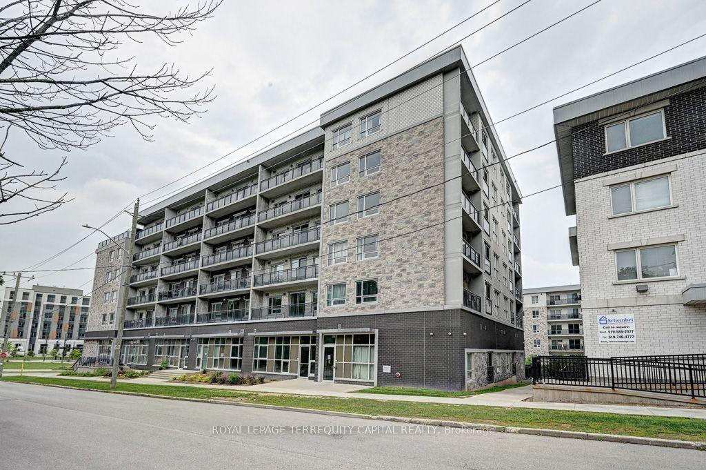 275F Larch Street 310 #310, Waterloo — Condo for sale, photo 1