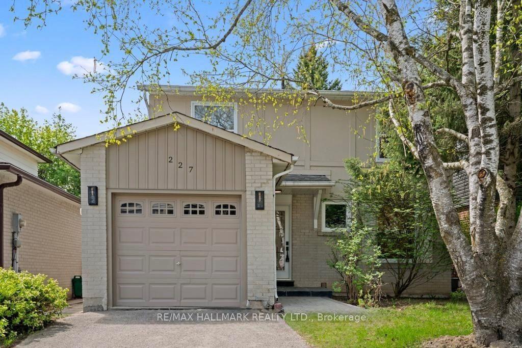227-BASEMENT Thoms Crescent, Newmarket — Detached for lease, photo 1