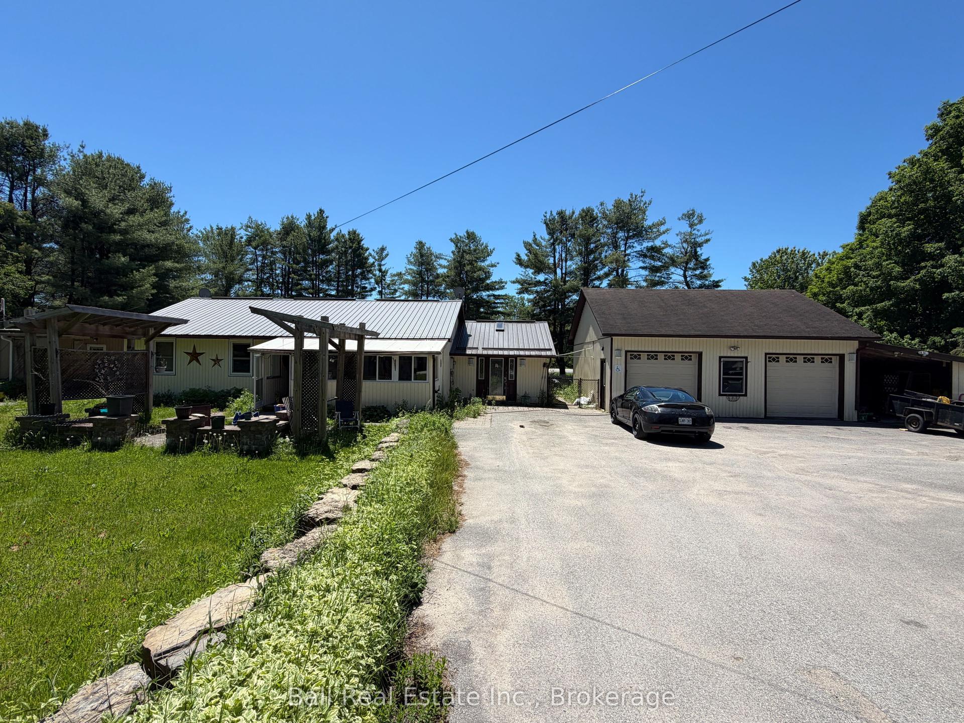51 Cameron Road — photo 1