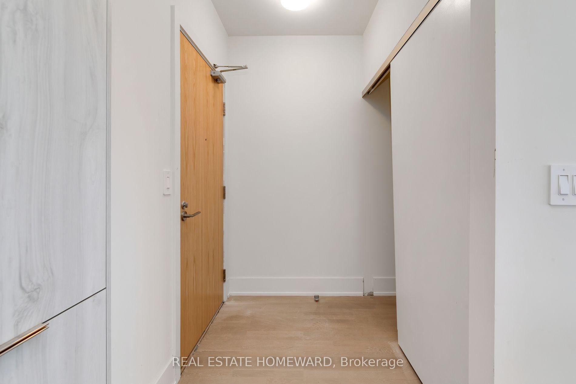 495 Logan Avenue 601 #601, Toronto — Condo for lease, photo 1