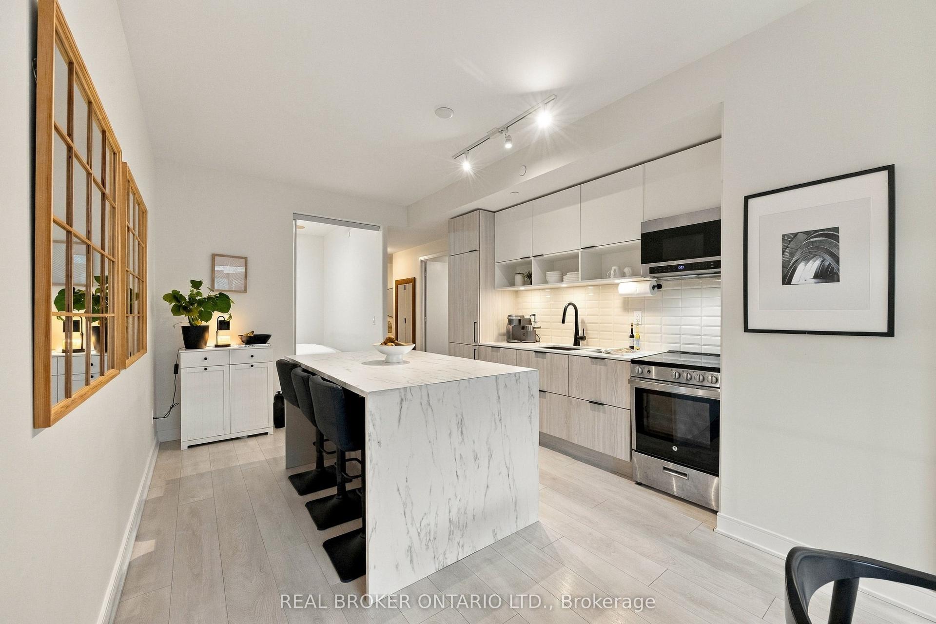 35 Rolling Mills Road S353 #S353, Toronto — Condo for sale, photo 1