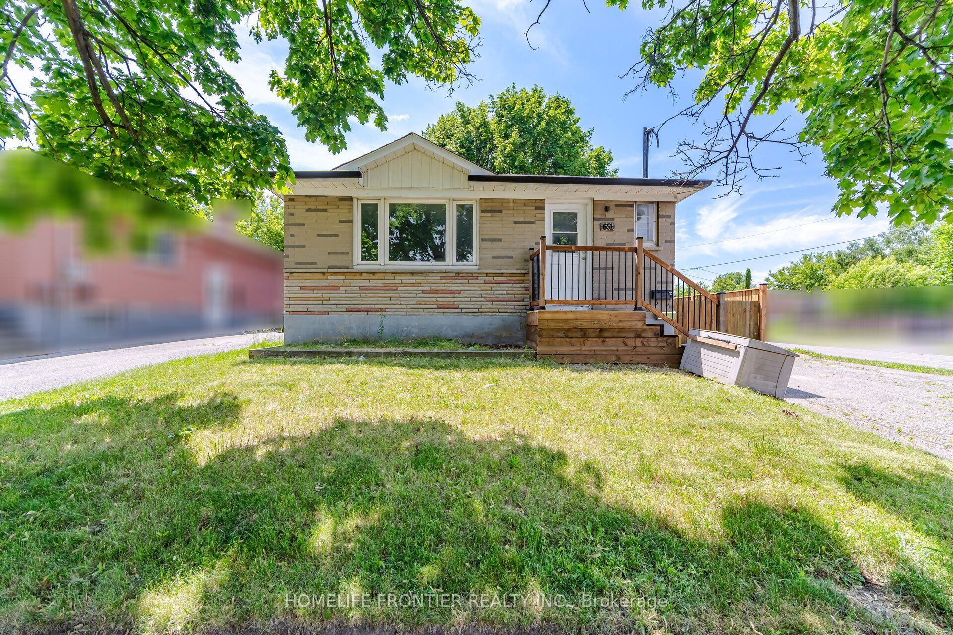 651 Olive Avenue, Oshawa — Detached for sale, photo 1