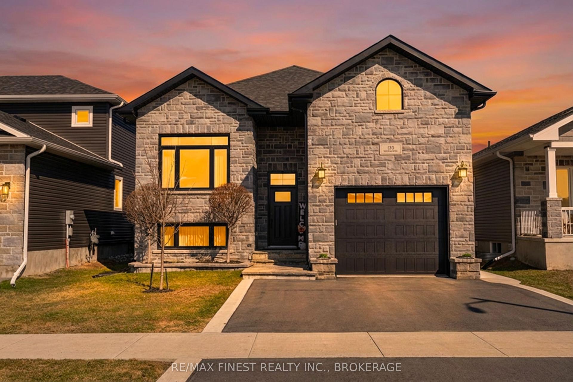 133 Brennan Crescent — photo 1