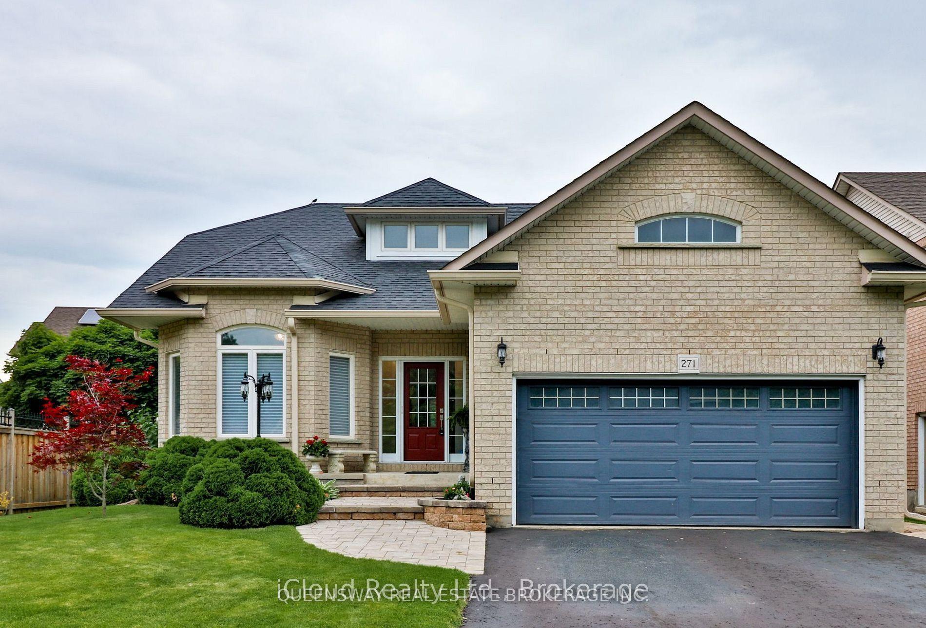 271 Ryerson Crescent — photo 1