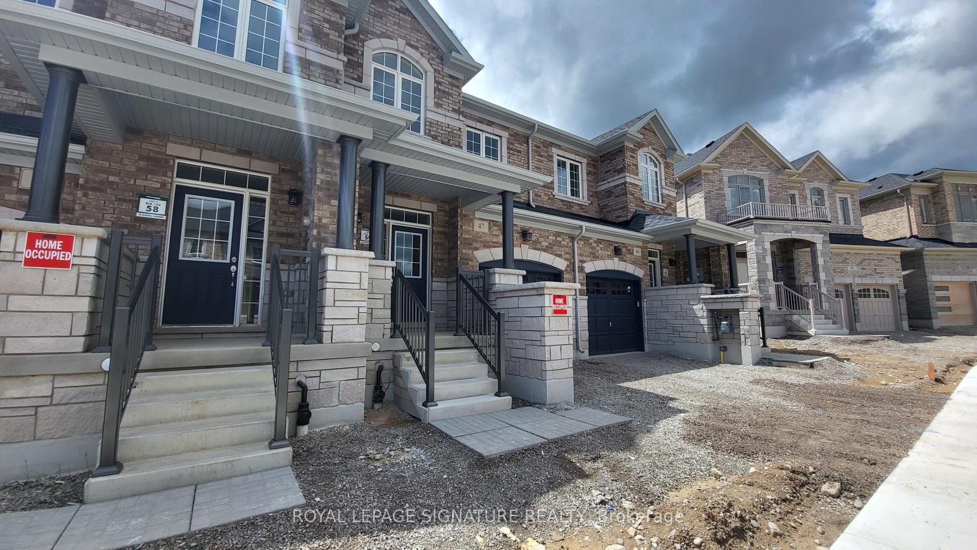 47 Gledhill Crescent, Cambridge — Townhouse for lease, photo 1