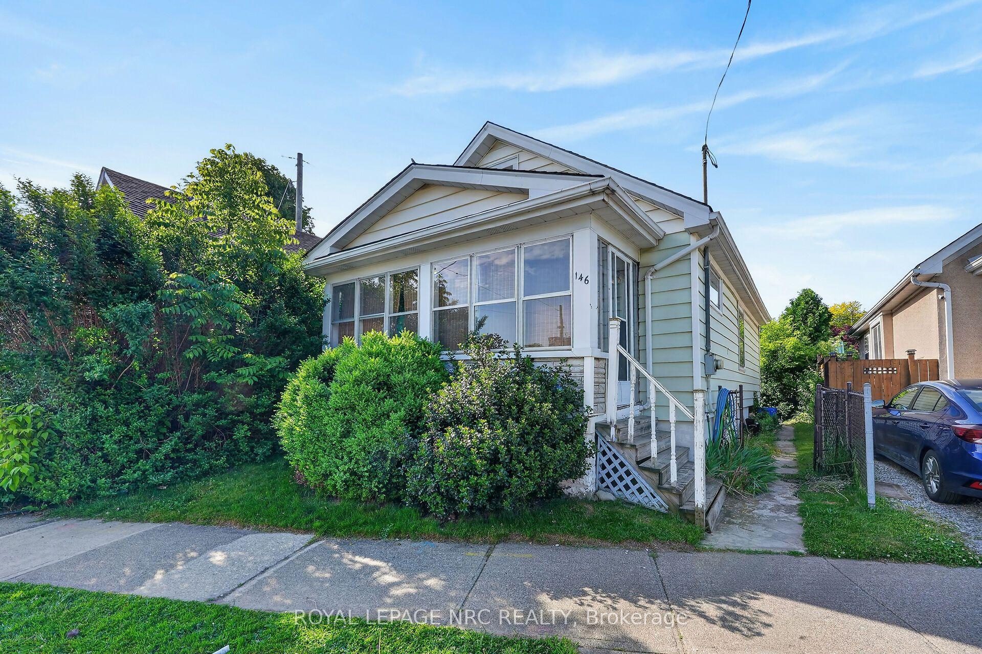 146 Carlton Street, St. Catharines — Detached for sale, photo 1
