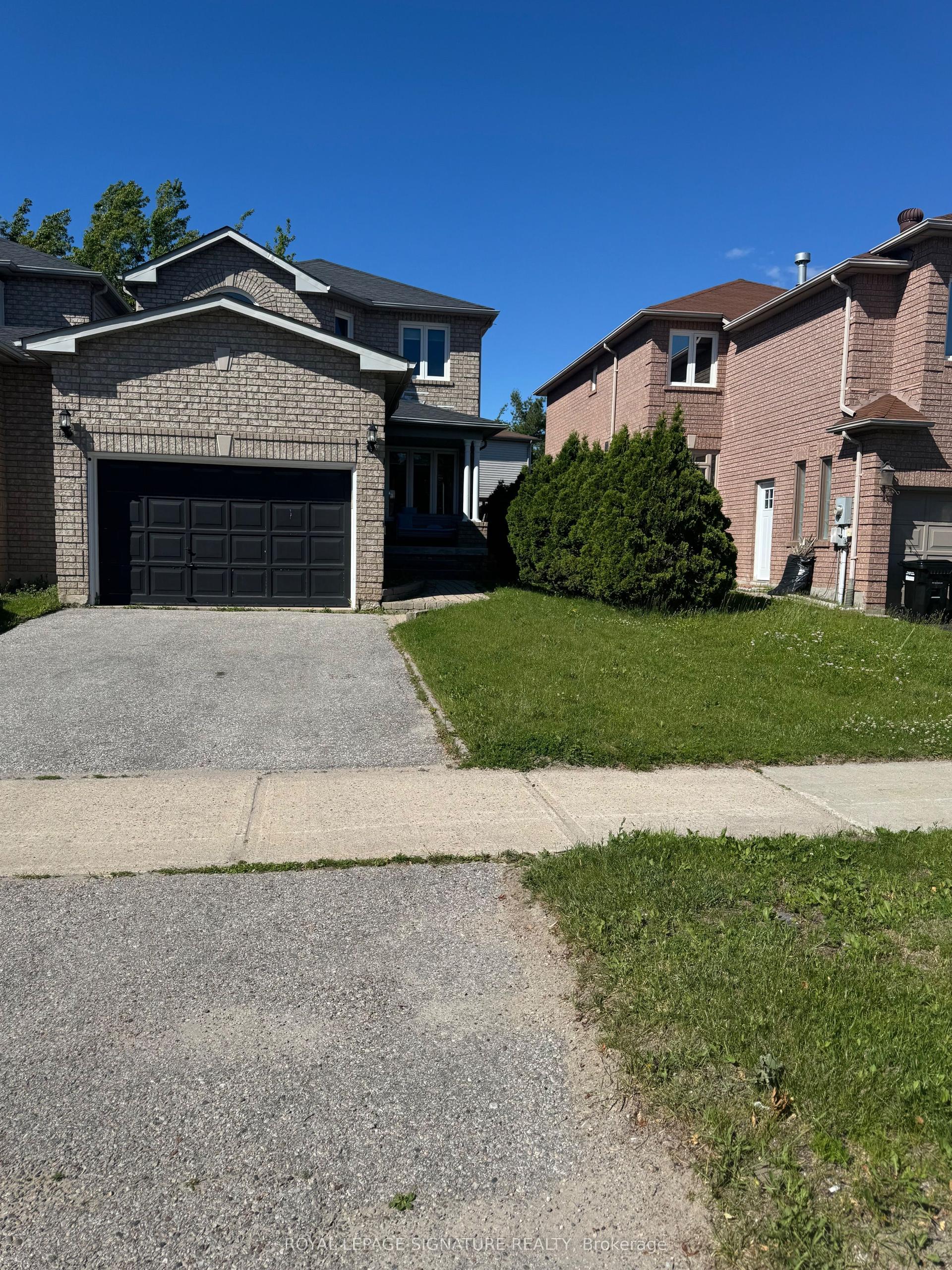 118 Athabaska Road — photo 1