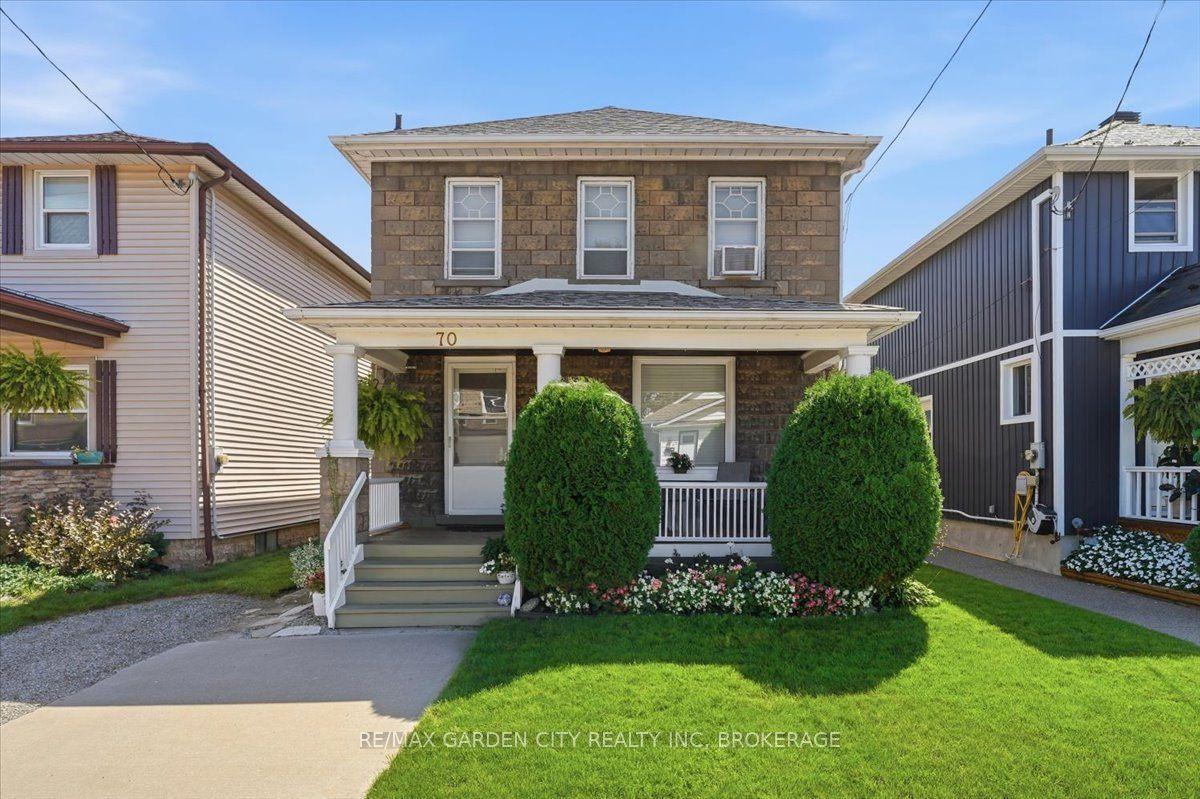 70 Lowell Avenue, St. Catharines — Detached for sale, photo 1