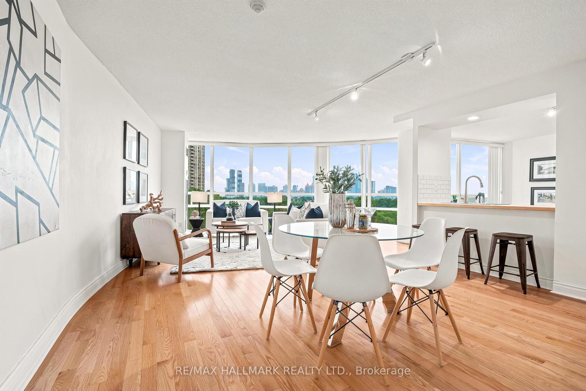 50 Eglinton Avenue W 607 #607, Mississauga — Condo for sale, photo 1