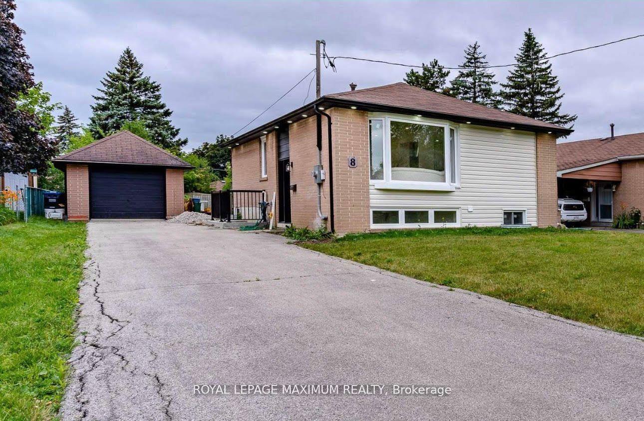 8 Lawrence Crescent Upper Level #Upper Level, Brampton — Detached for lease, photo 1