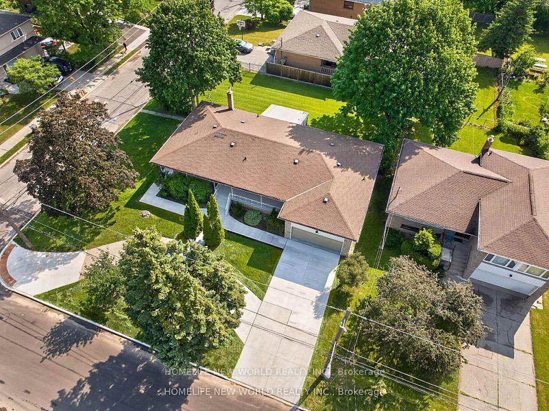 203 Goddard Street, Toronto — Detached for sale, photo 1