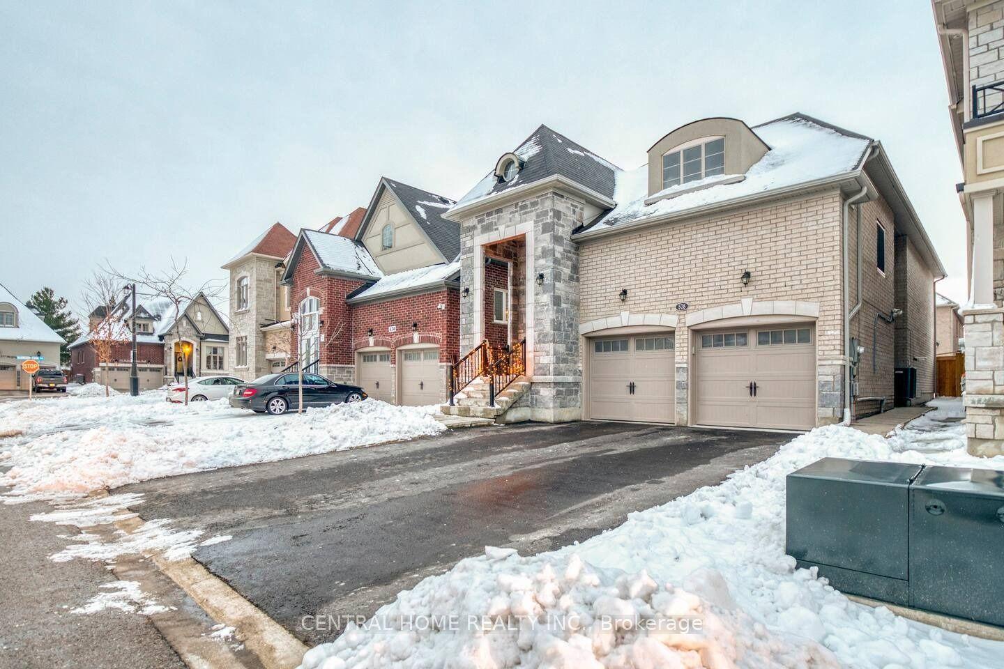 578 Sweetwater Crescent, Newmarket — Detached for lease, photo 1