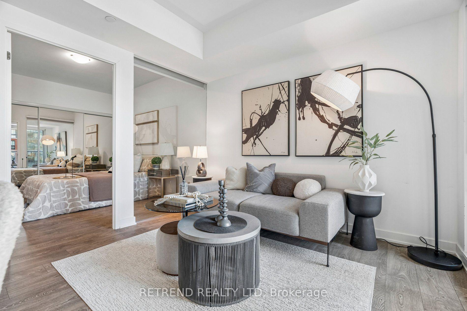 543 Richmond Street W 1021 #1021 — photo 1