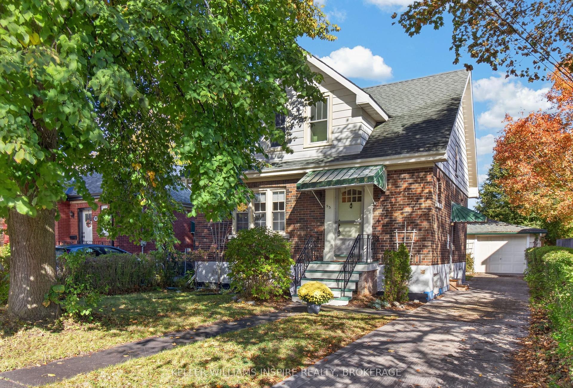 95 Dundas Street, Kingston — Detached for sale, photo 1