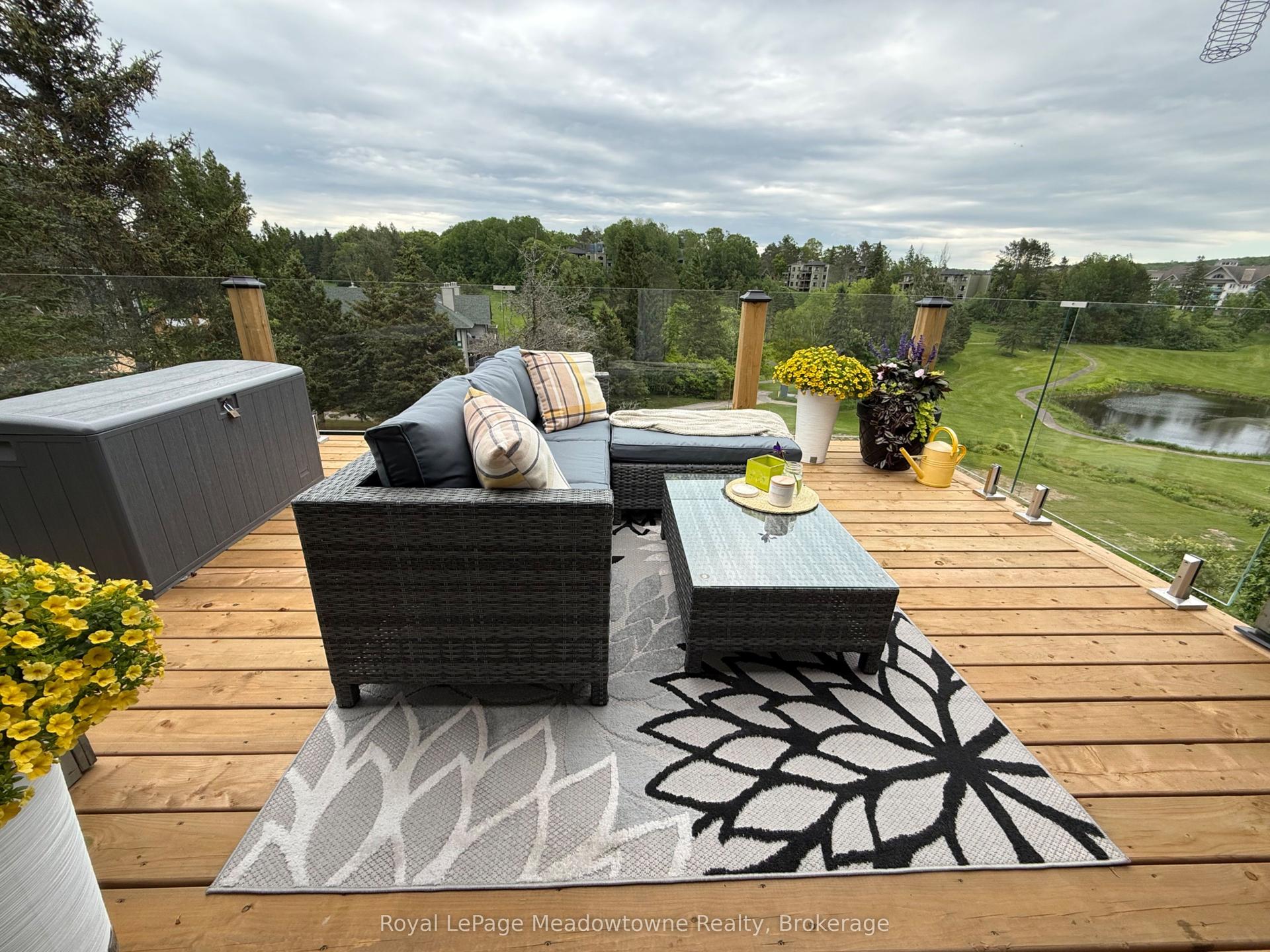 34 Deerhurst Greens Road 301 #301, Huntsville — Condo for sale, photo 1