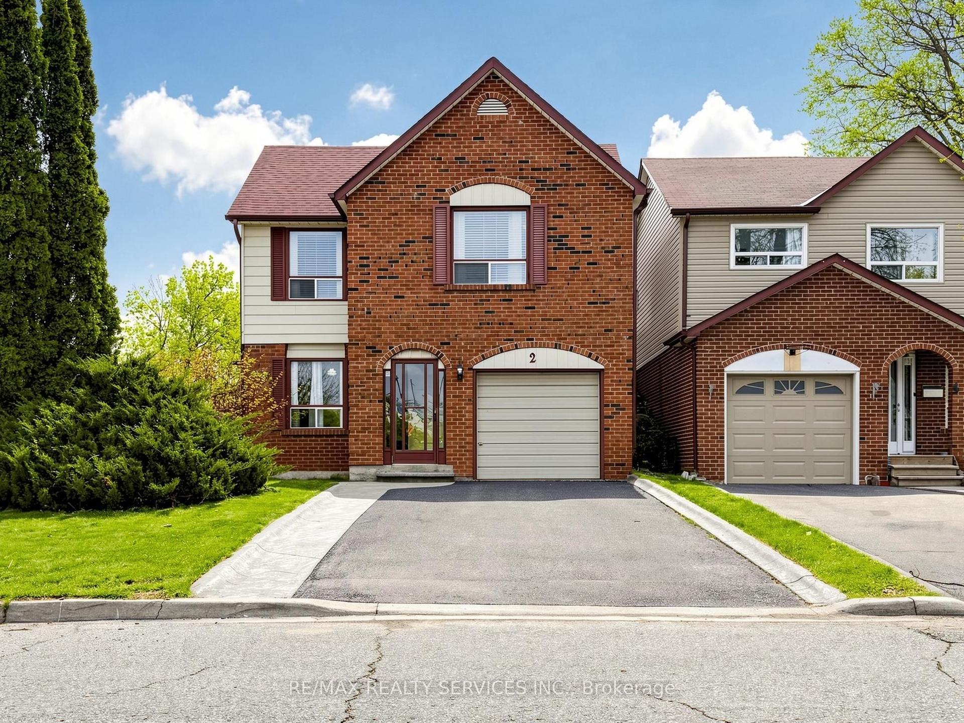 2 Bryant Court — photo 1