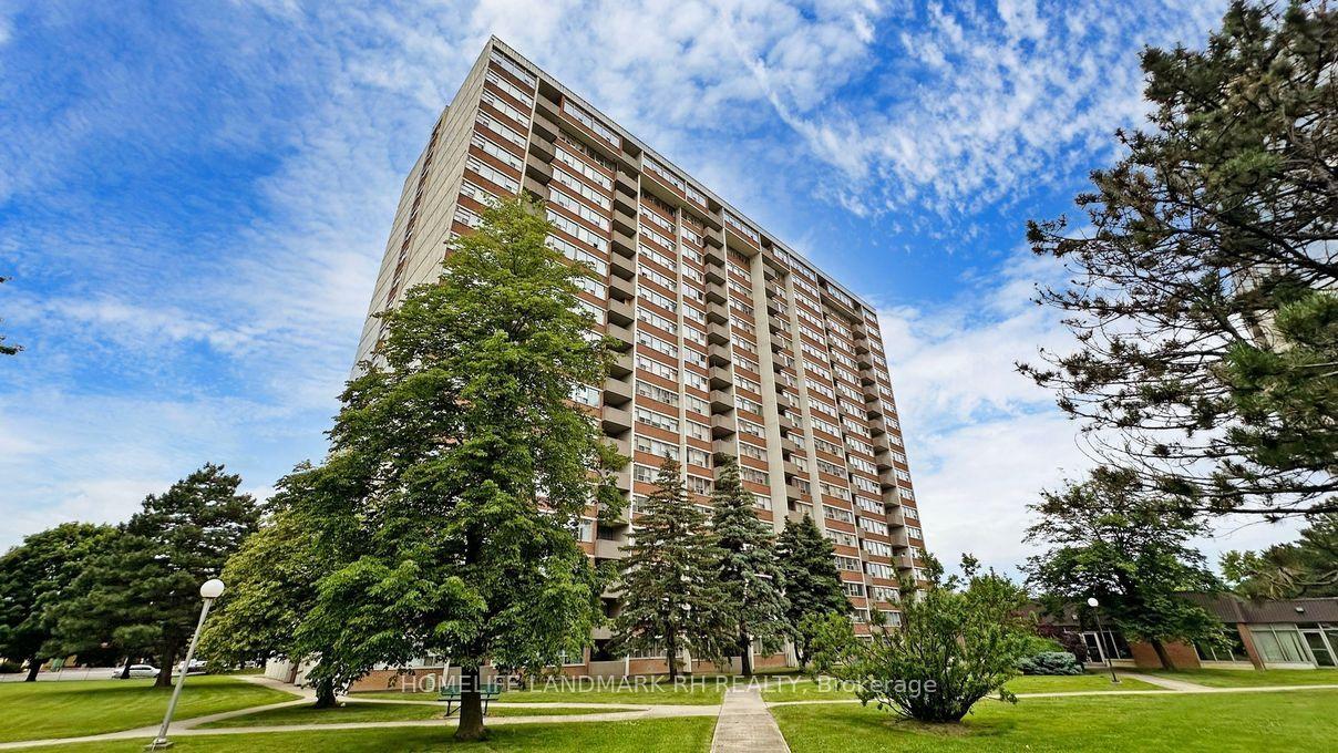 25 Silver Springs Boulevard 1804 #1804 — photo 1