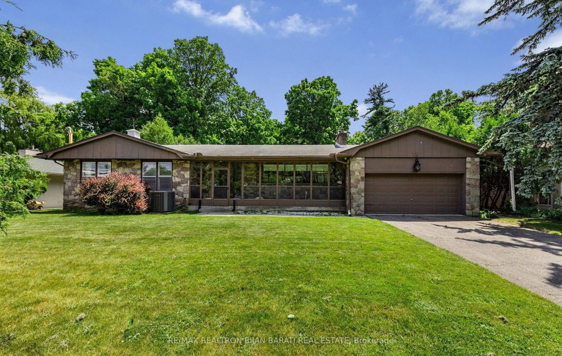 73 Forest Grove Drive — photo 1