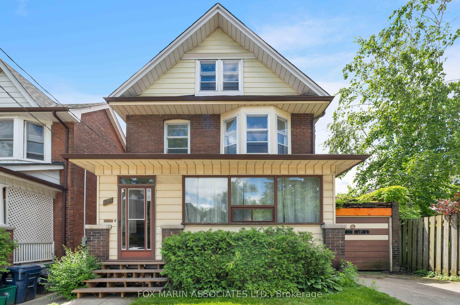25 Wanda Road — photo 1