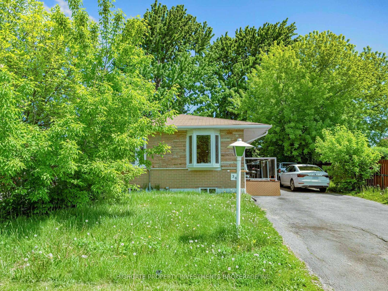 36 Reigate Avenue Bsmt #Bsmt — photo 1