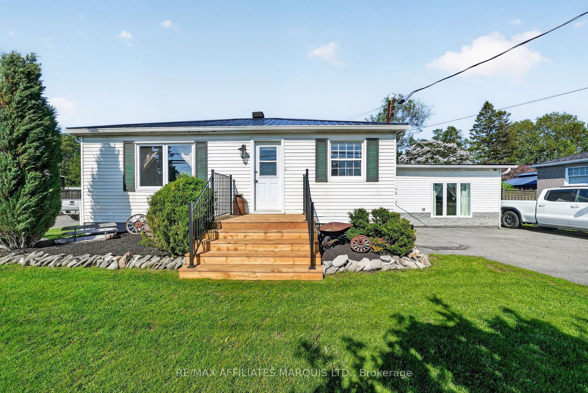 5601 138 Highway, South Stormont — Detached for sale, photo 1