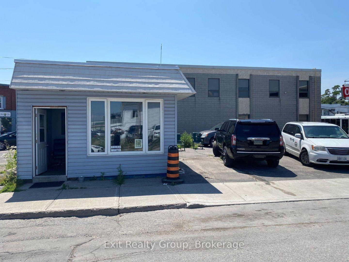 36 Murphy Street, Quinte West — Commercial for sale, photo 1