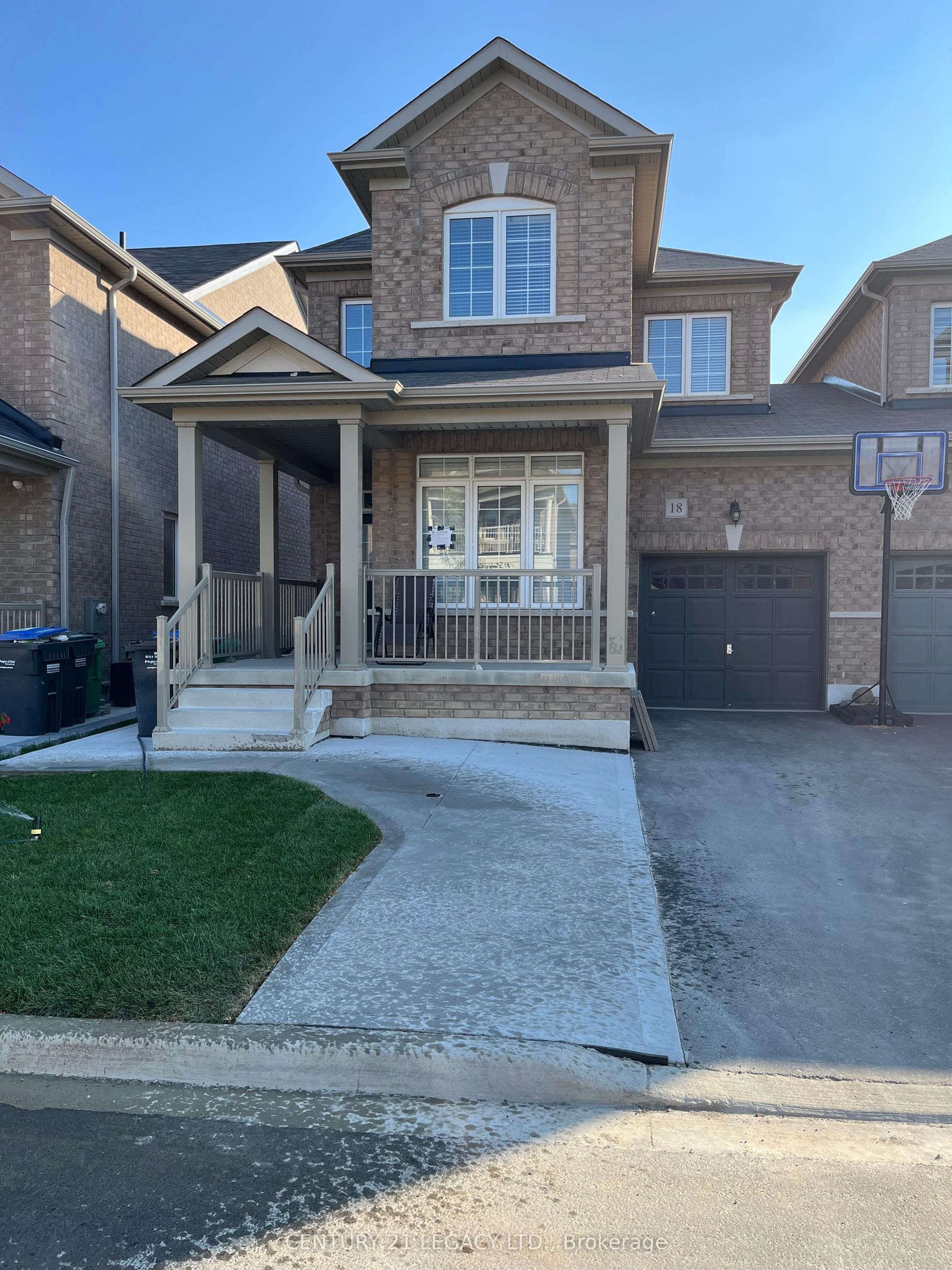 18 Ladysmith (Basement) Street — photo 1