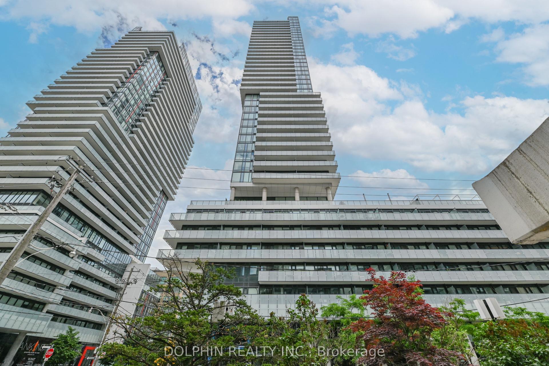 161 Roehampton Avenue 1007 #1007 — photo 1