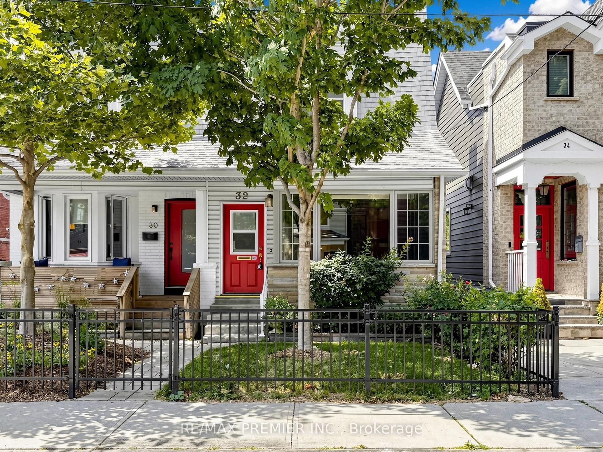32 Ritchie Avenue, Toronto — Semi-Detached for sale, photo 1