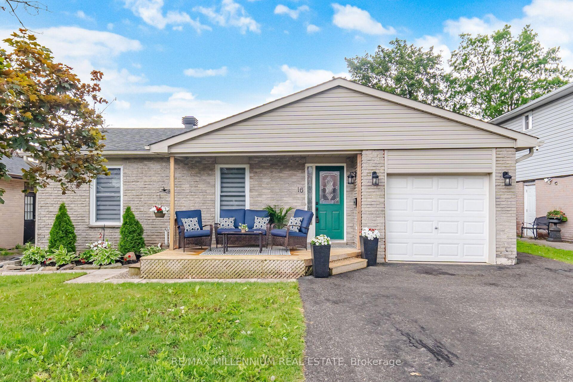 16 Brenda Boulevard, Orangeville — Detached for sale, photo 1
