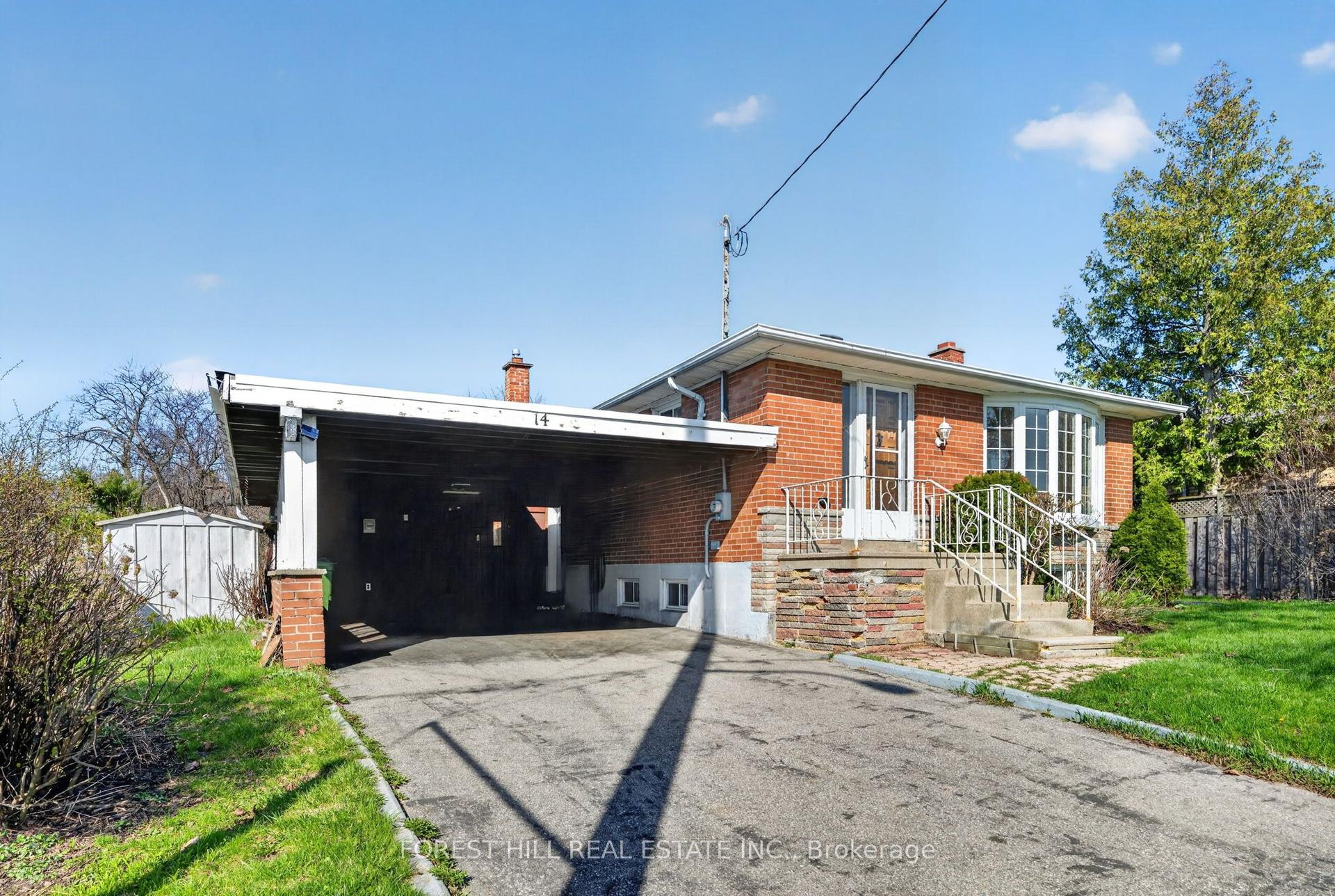 14 Stephenfrank Road — photo 1