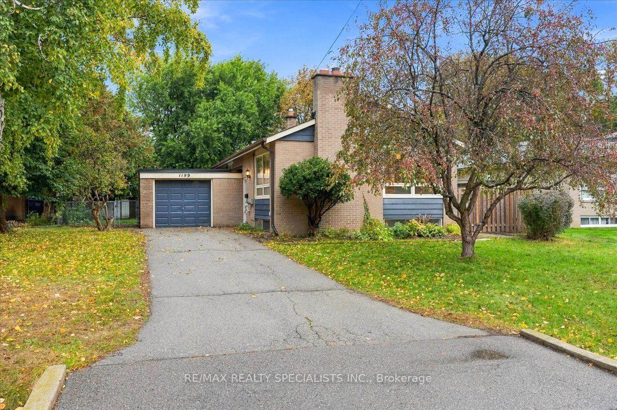1199 Whittington Road, Mississauga — Detached for lease, photo 1