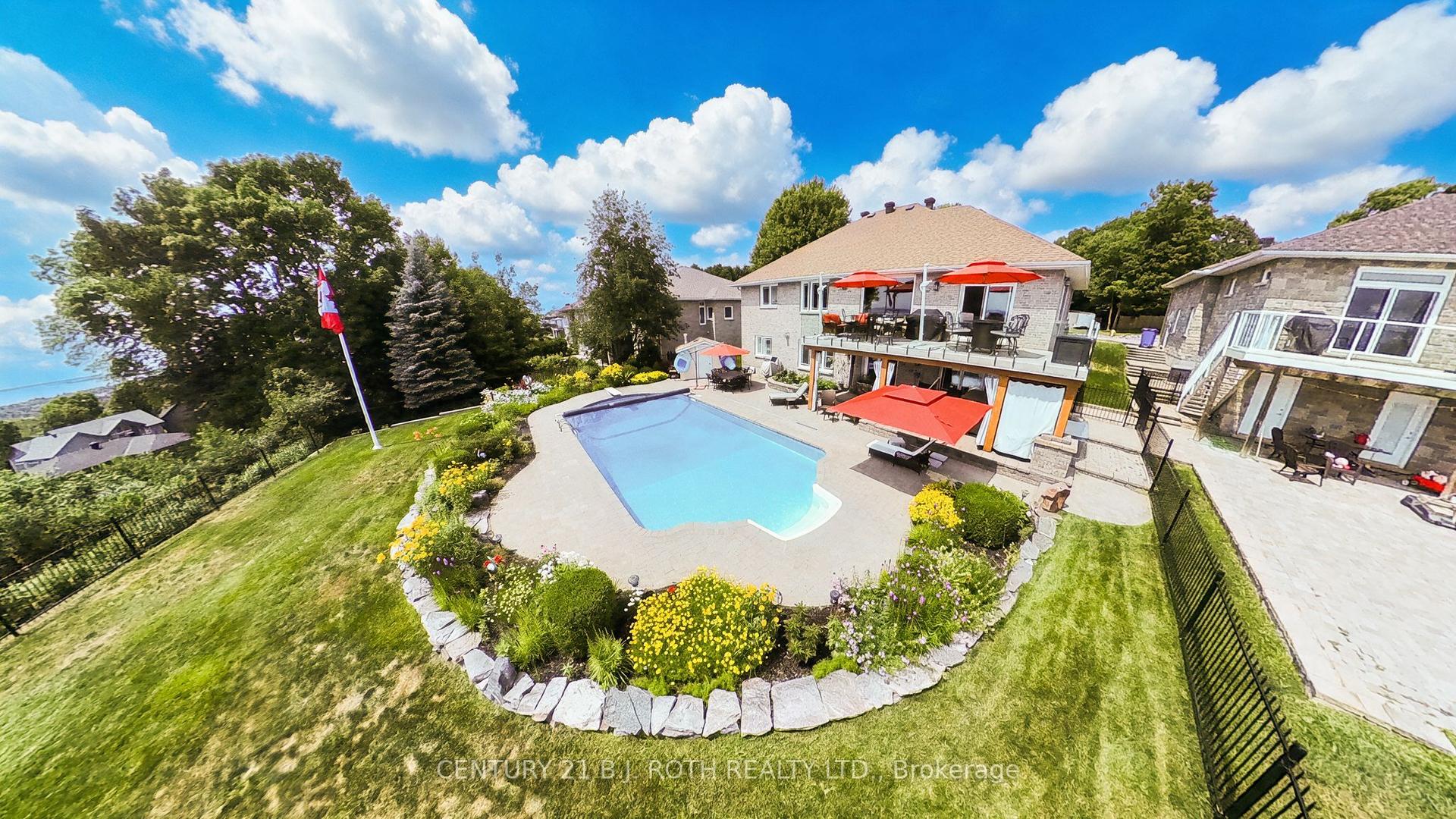6 Mapleview Place, North Bay — Detached for sale, photo 1