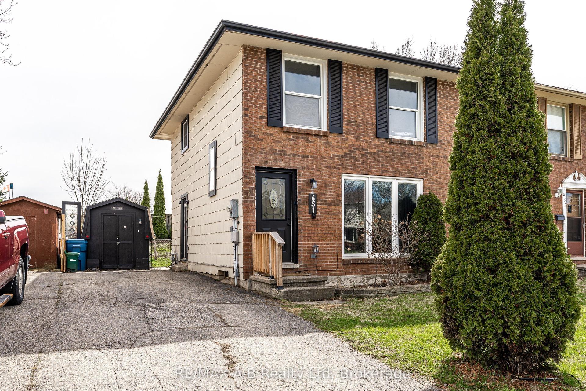 651 Devon Street — photo 1