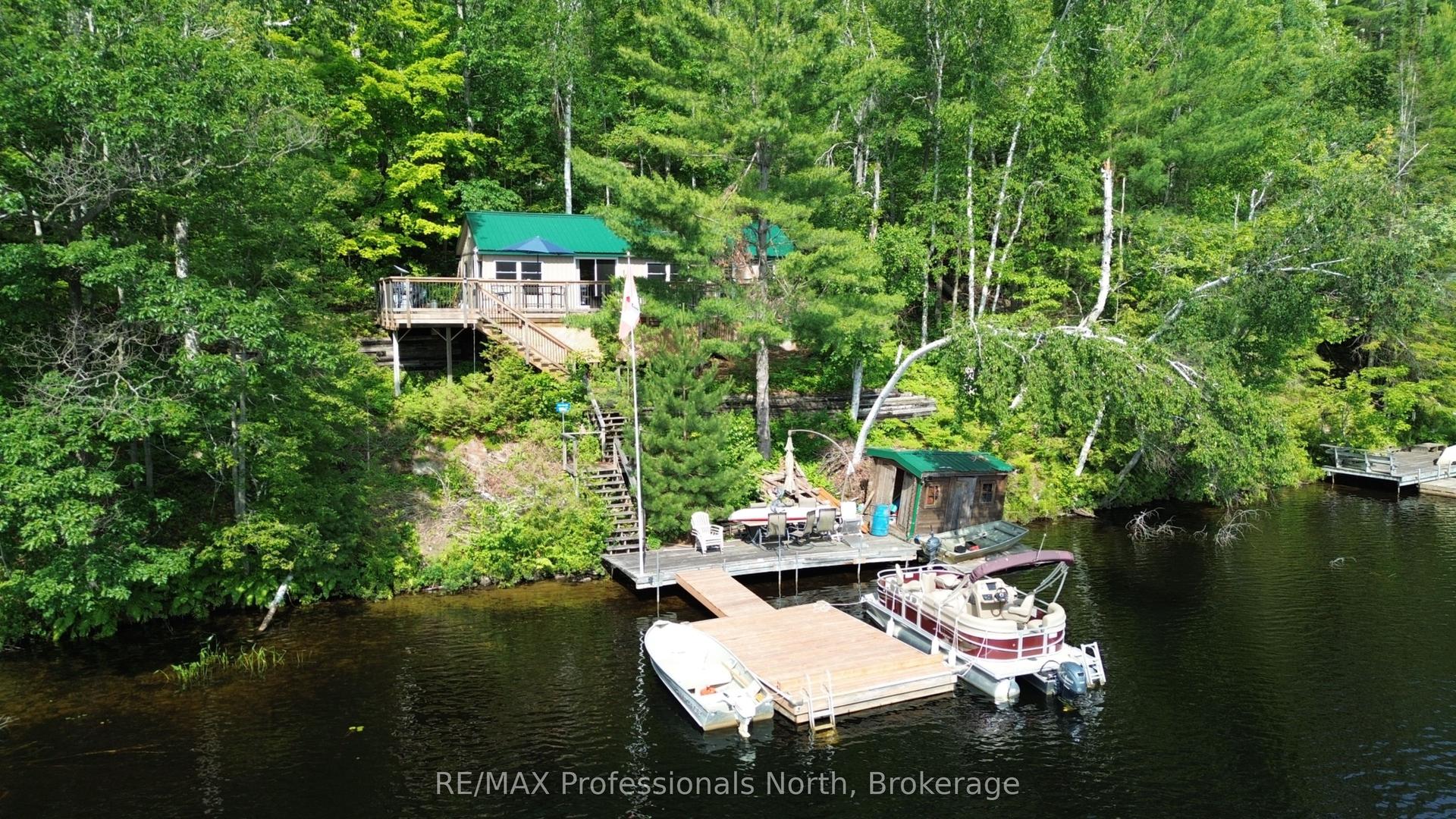 10597 Black Lake WAO, Minden Hills — Detached for sale, photo 1