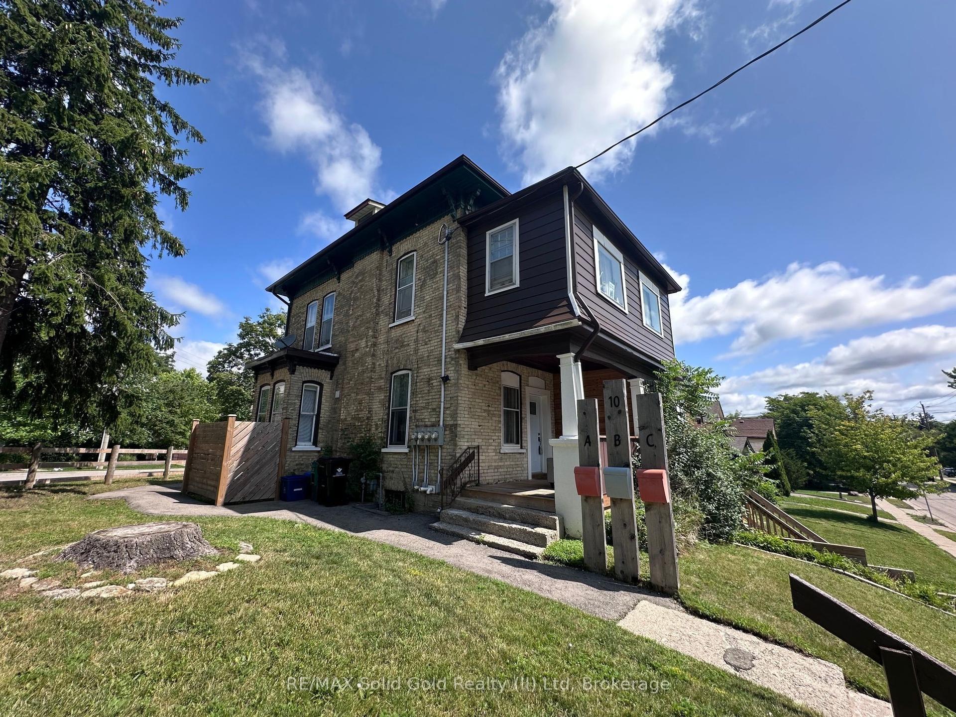 10 Shanley Street, Kitchener — Multiplex for sale, photo 1