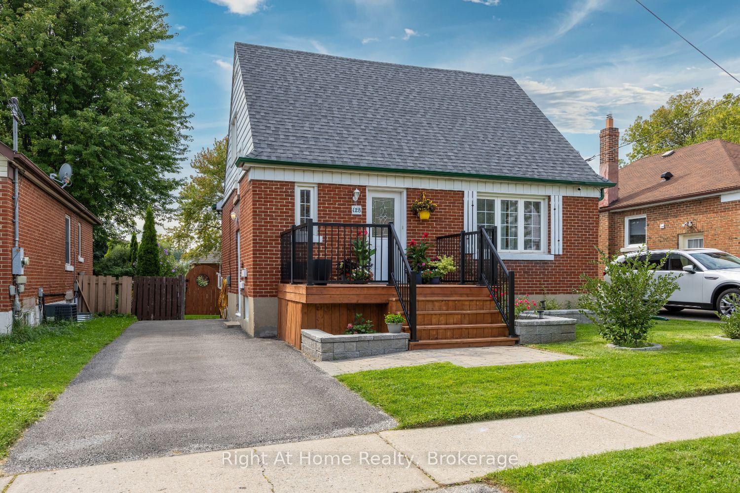 128 Lasalle Avenue, Oshawa — Detached for sale, photo 1