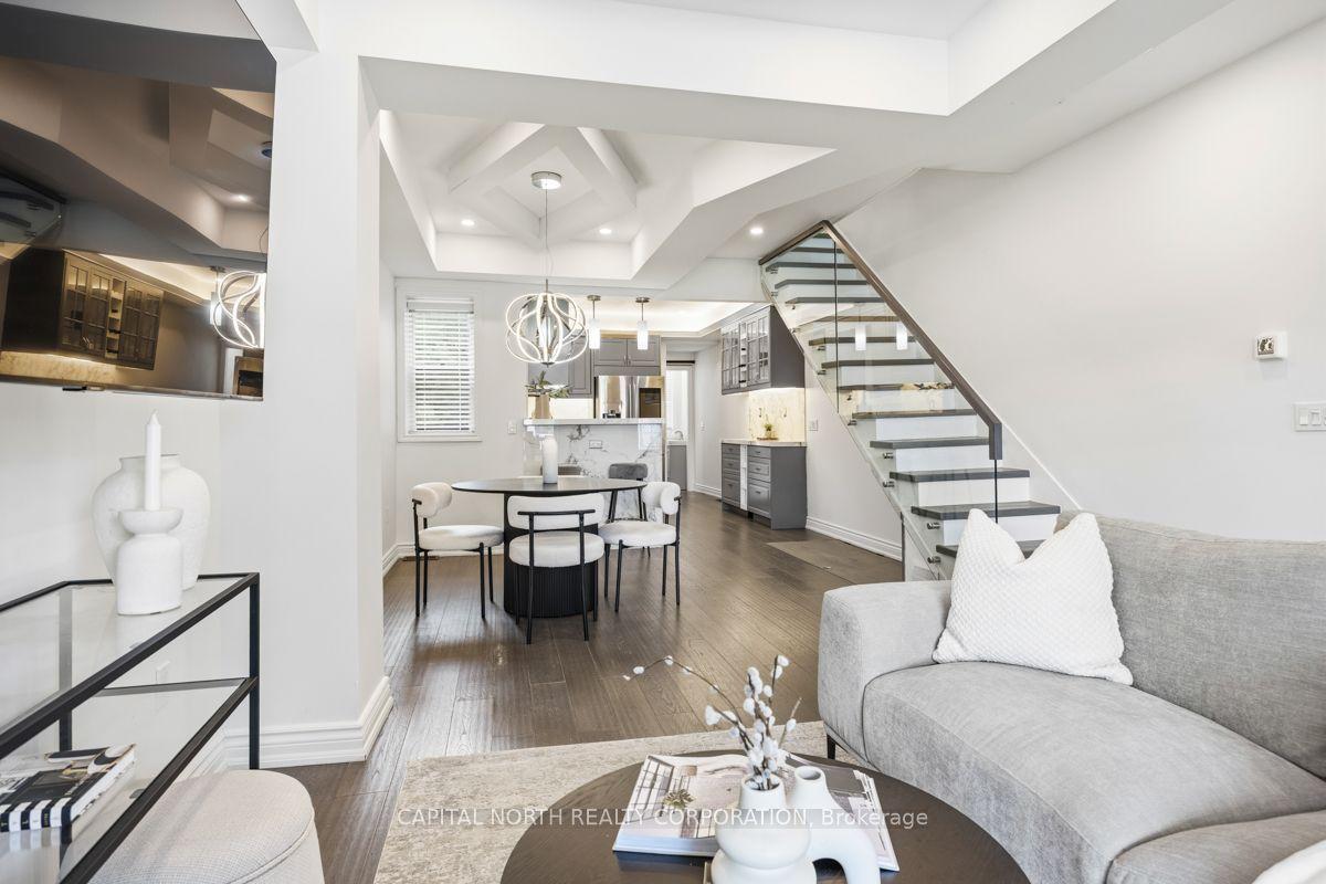 219 McRoberts Avenue, Toronto — Townhouse for sale, photo 1