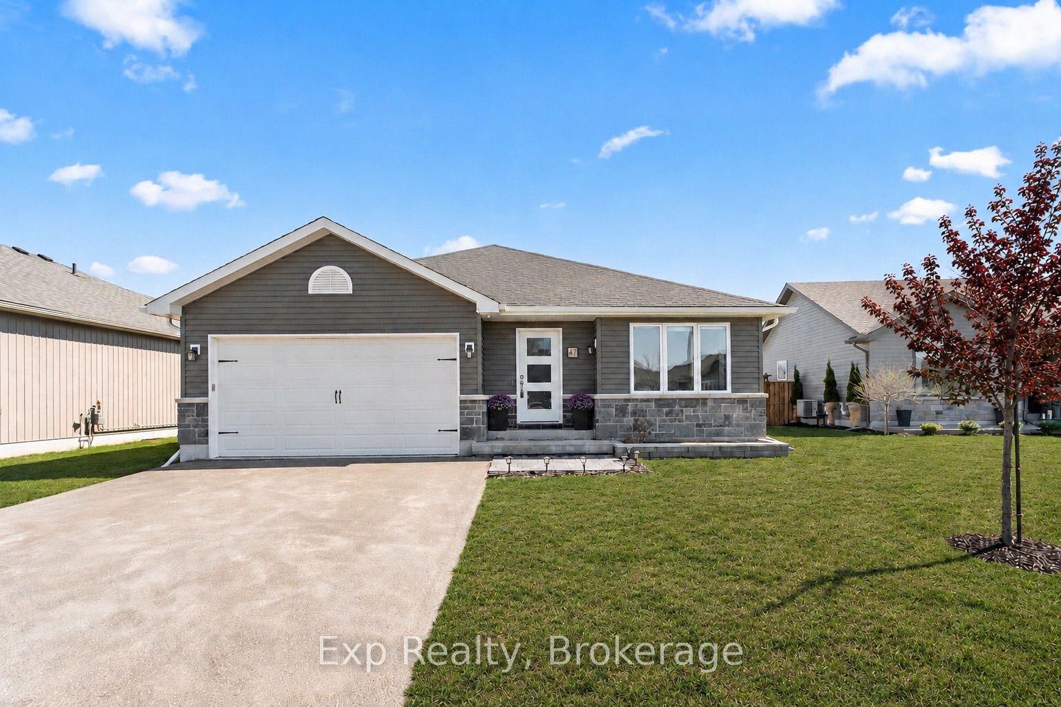 47 Birchmount Street, Quinte West — Detached for sale, photo 1